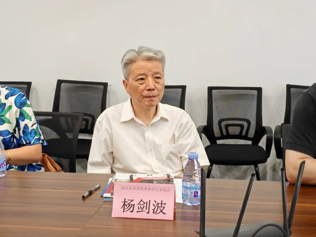 1716430994392231.jpg 180525f657ce607184f7402fbc07b032_640_wx_fmt=jpeg&from=appmsg&tp=wxpic&wxfrom=5&wx_lazy=1&wx_co=1.jpg